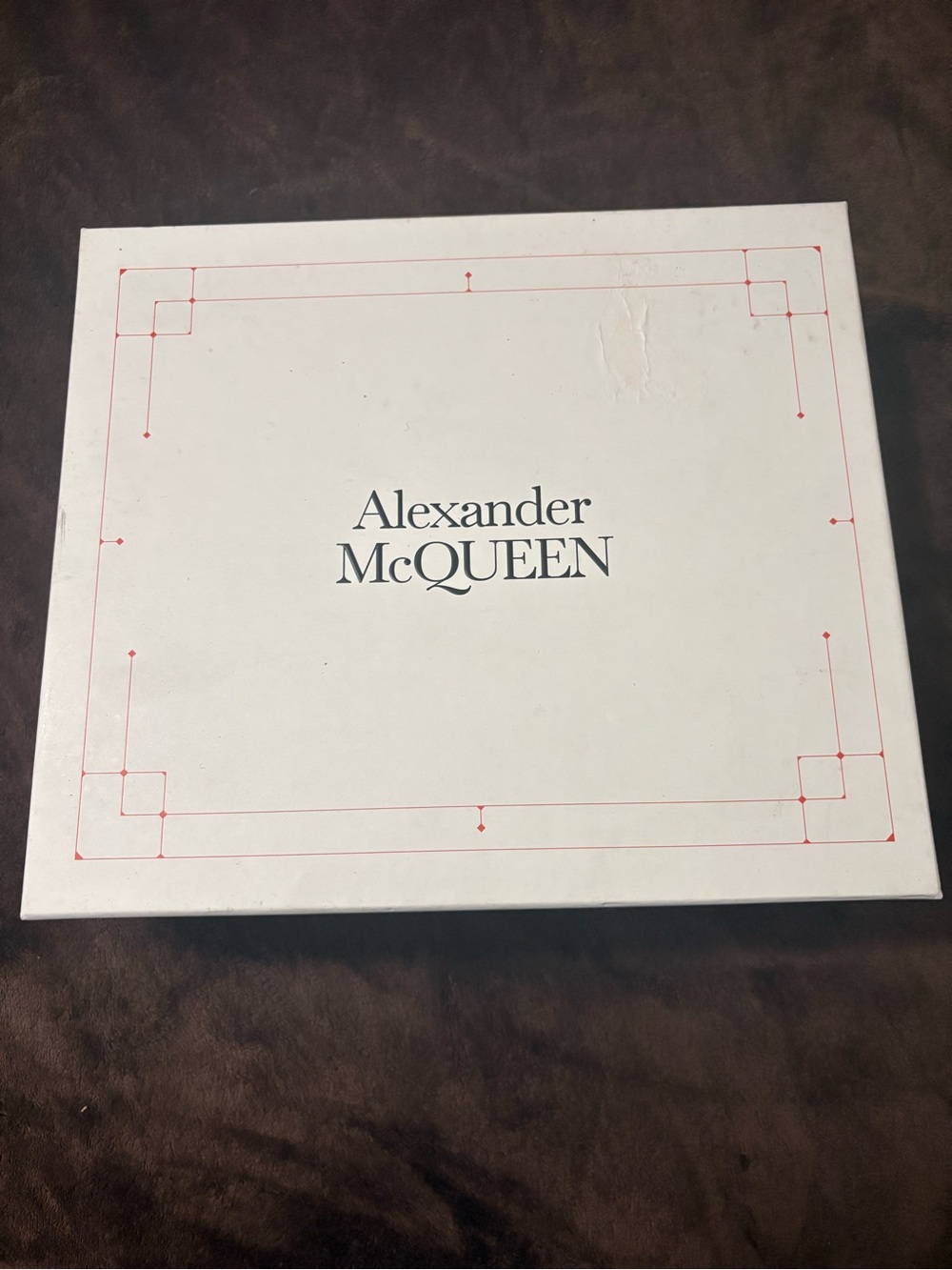 Alexander McQUEEN White Box with Red Decorative Border